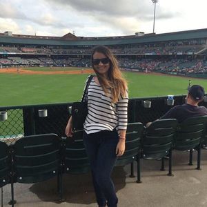 Meet your Posher, Maria claudia